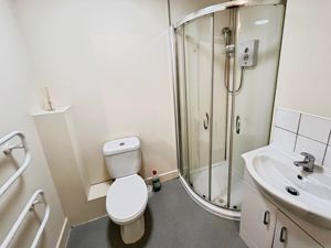 BATHROOM- click for photo gallery